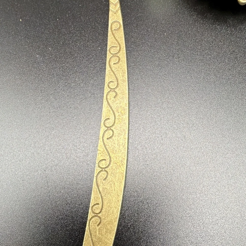 Metal Bird Bookmark Decorative Charm Pendant Rectangle Gold Tone